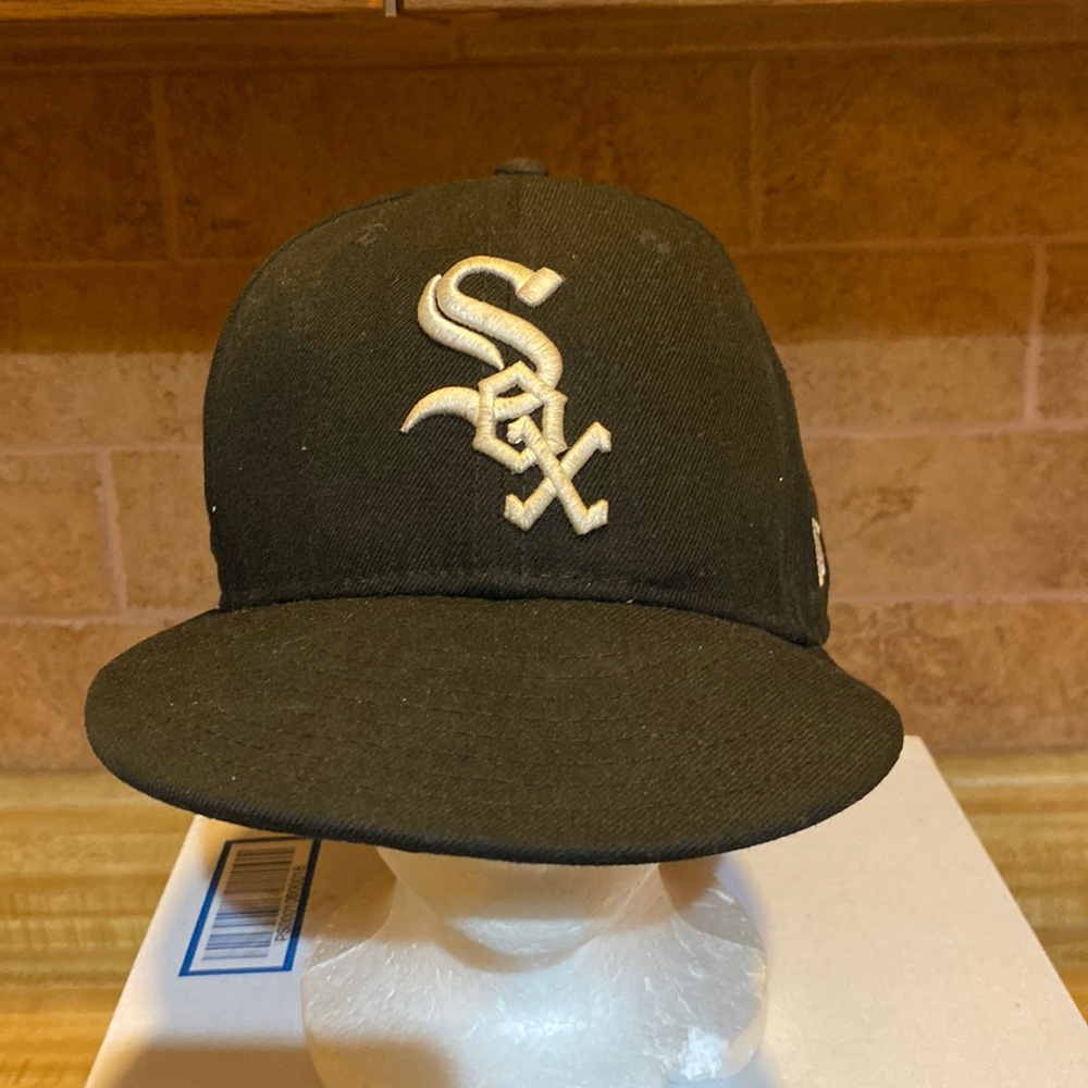 New Era Sox size 7 cap good condition